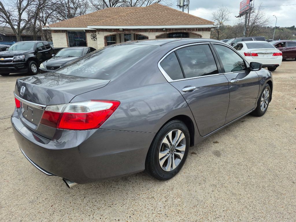 2015 Honda Accord Image 5