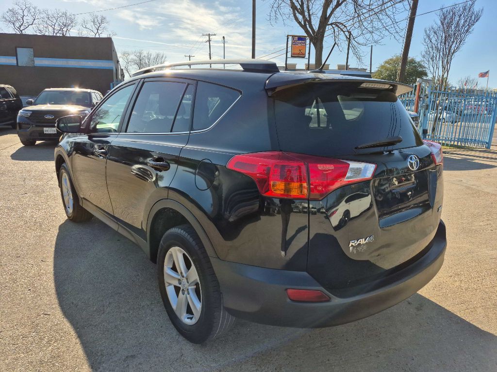 2013 Toyota Rav4 Image 5