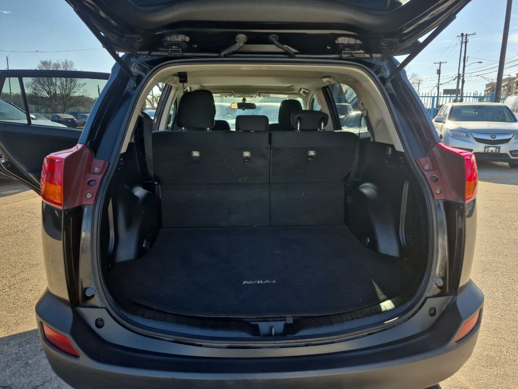 2013 Toyota Rav4 Image 8