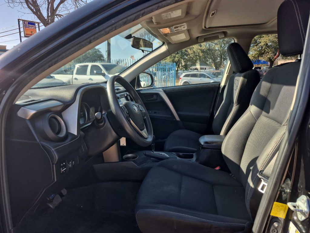 2013 Toyota Rav4 Image 11