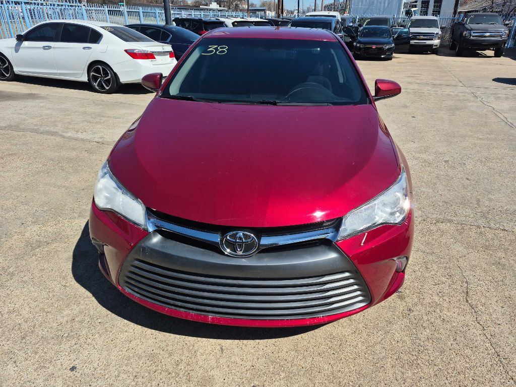 2017 Toyota Camry Image 7