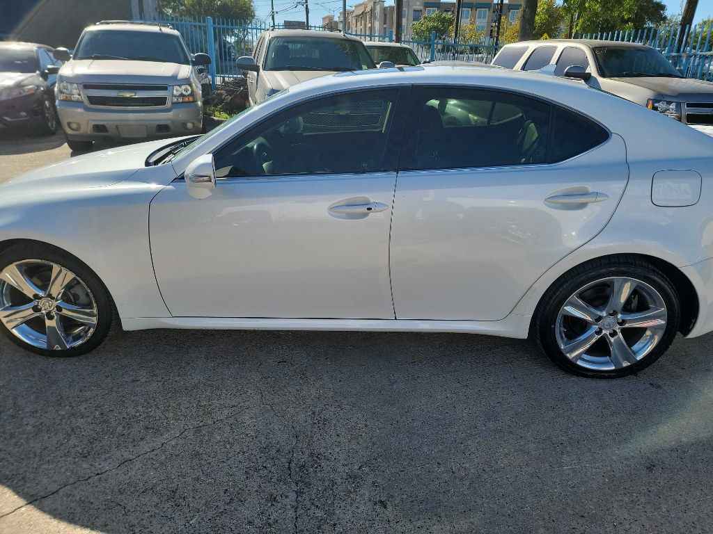 2012 Lexus IS Image 7