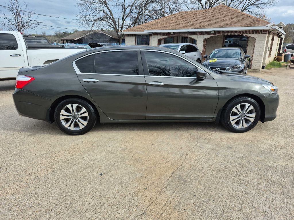 2013 Honda Accord Image 2