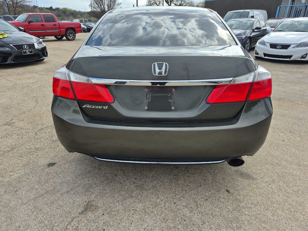 2013 Honda Accord Image 7