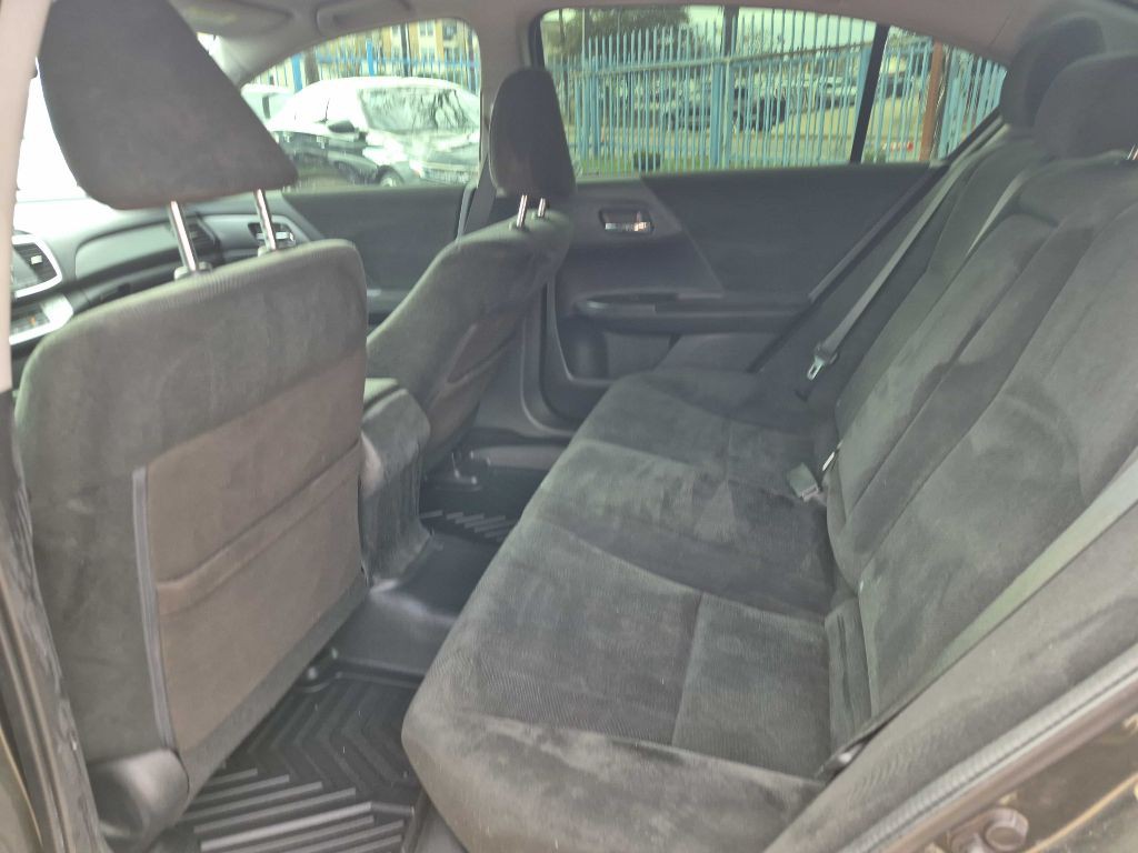 2013 Honda Accord Image 8