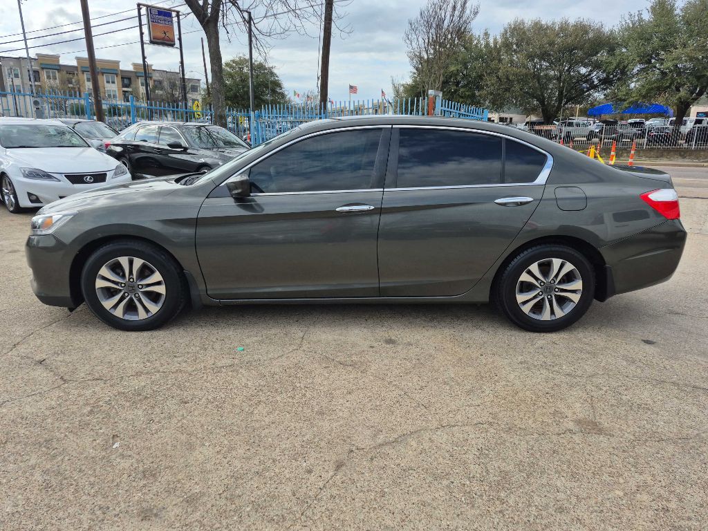 2013 Honda Accord Image 10