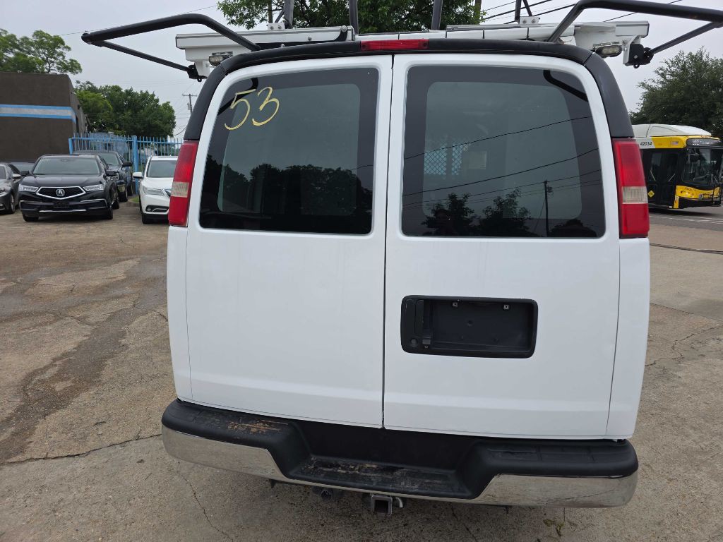 2014 Chevrolet Express Image 6