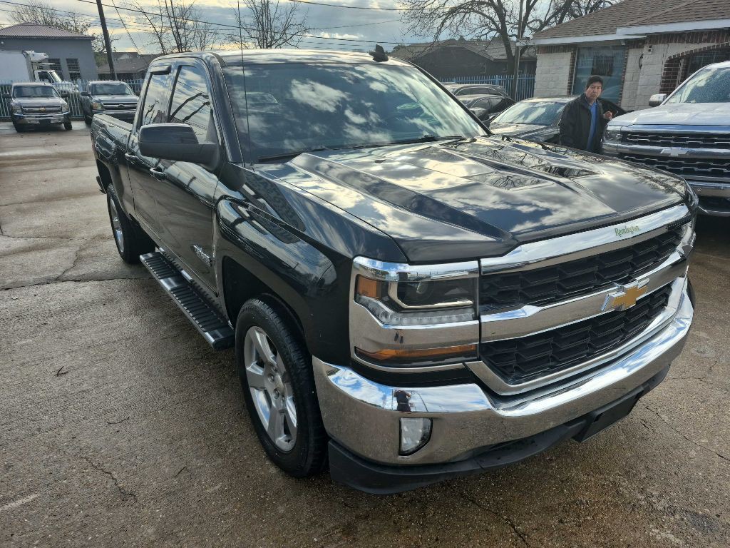 2018 Chevrolet Silverado 1500 Image 2