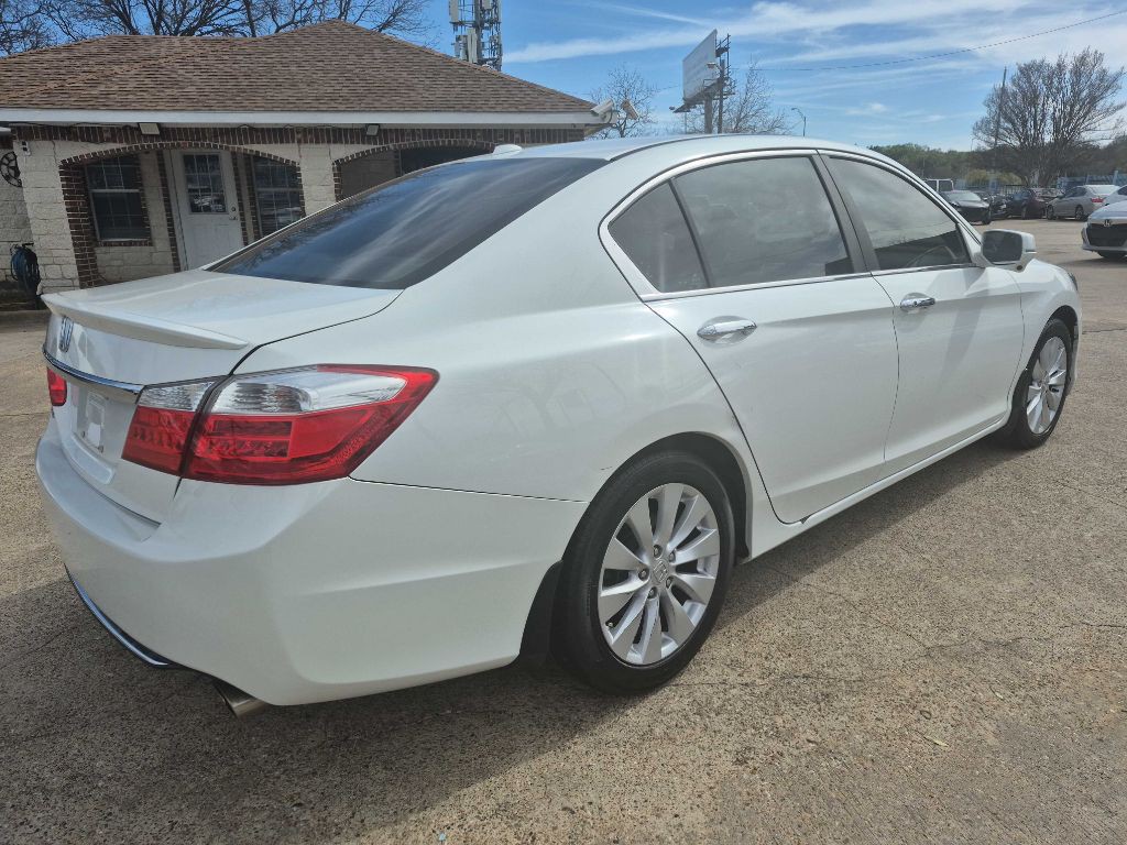 2013 Honda Accord Image 3