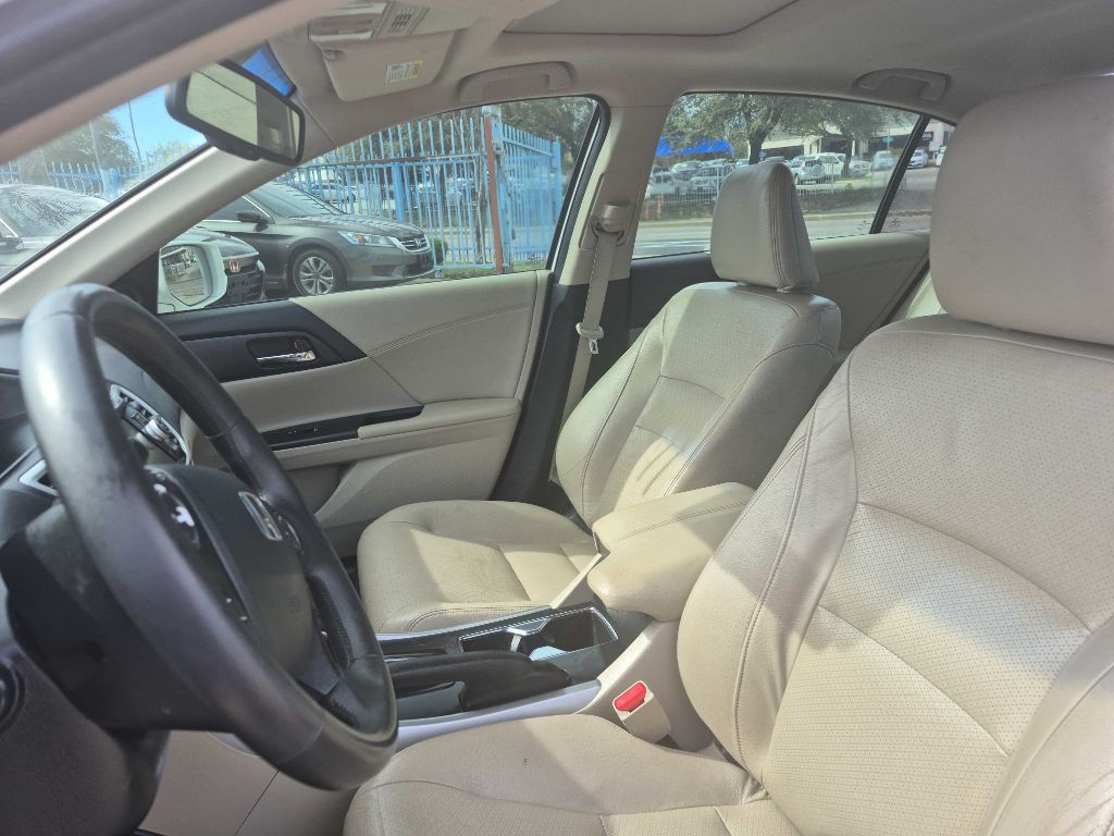 2013 Honda Accord Image 9