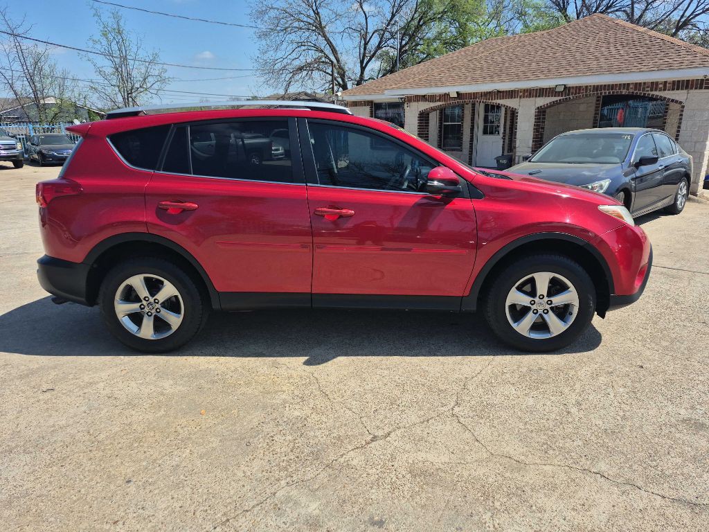 2015 Toyota Rav4 Image 4