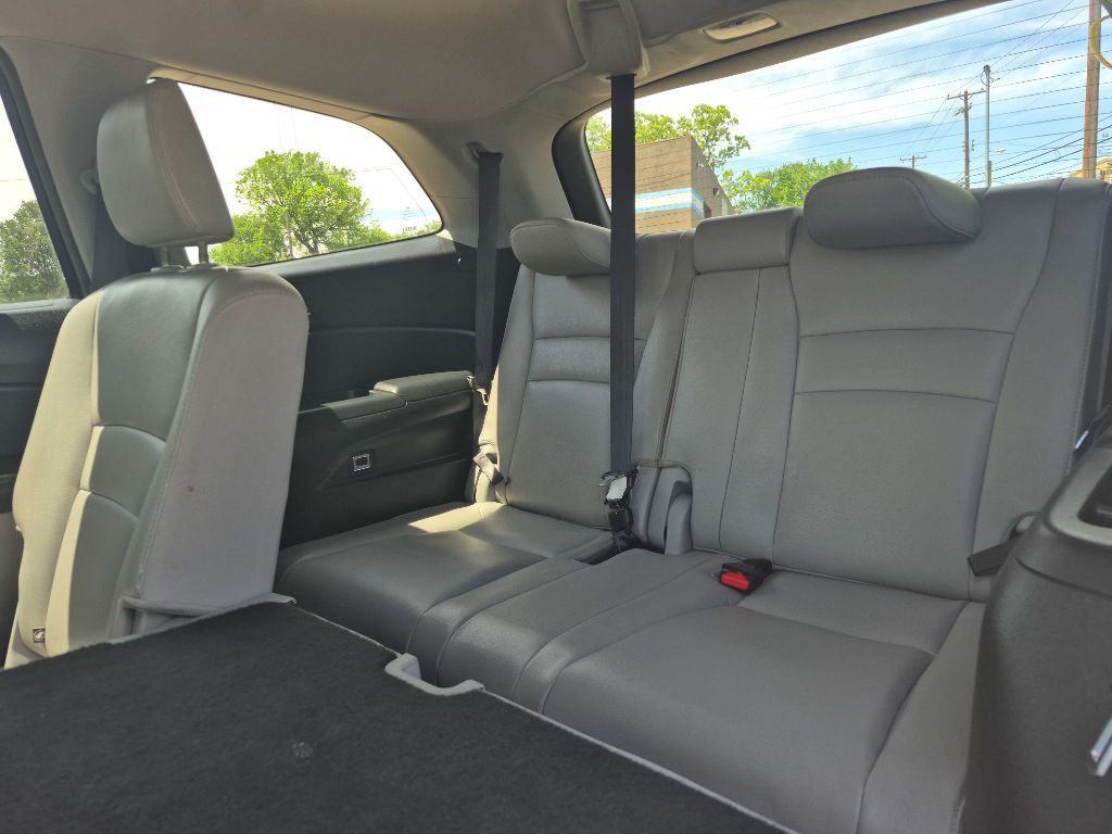 2016 Honda Pilot Image 12