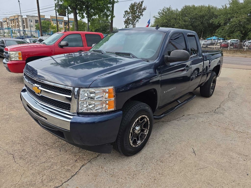 2010 Chevrolet Silverado 1500 Image 1