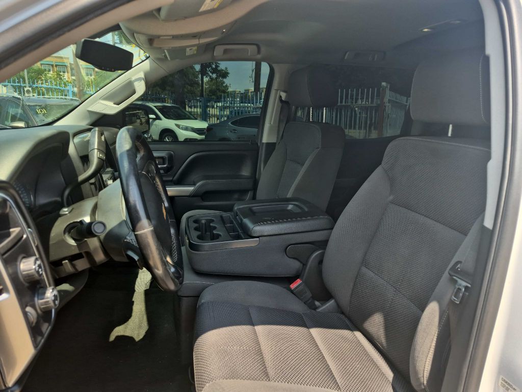 2018 Chevrolet Silverado 1500 Image 11