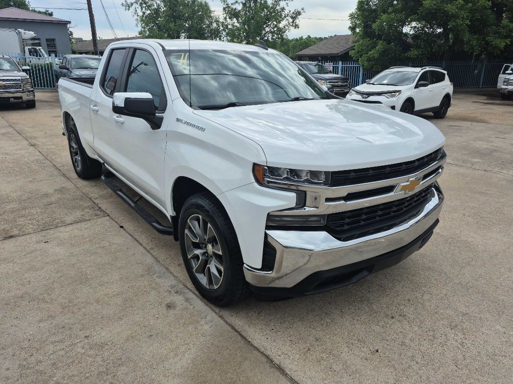 2020 Chevrolet Silverado 1500 Image 2