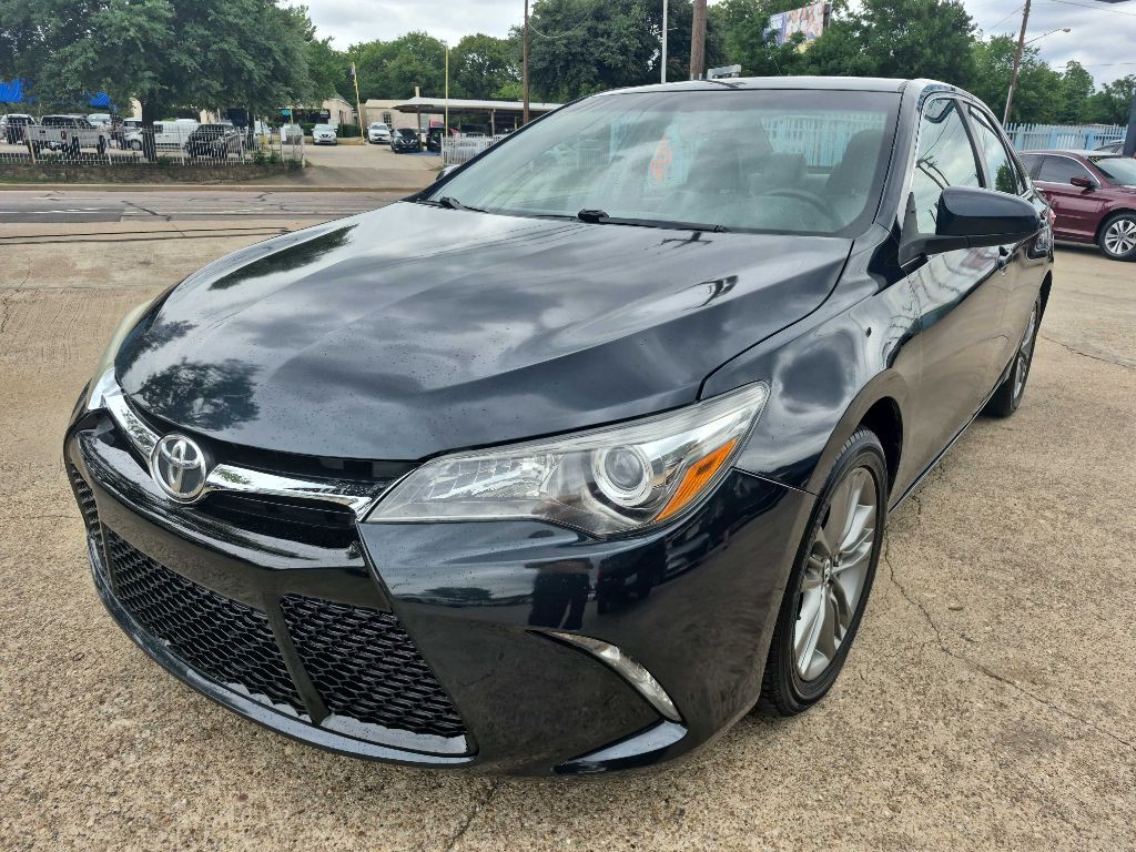 2016 Toyota Camry Image 5