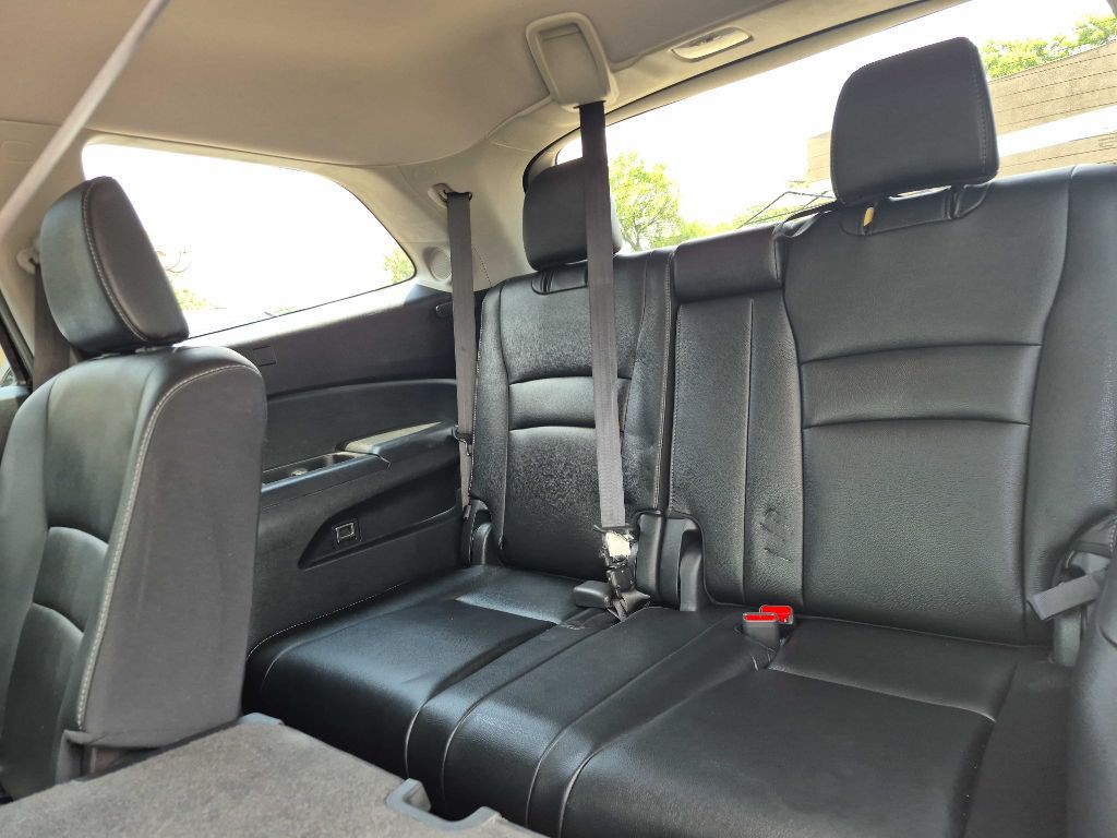 2016 Honda Pilot Image 12