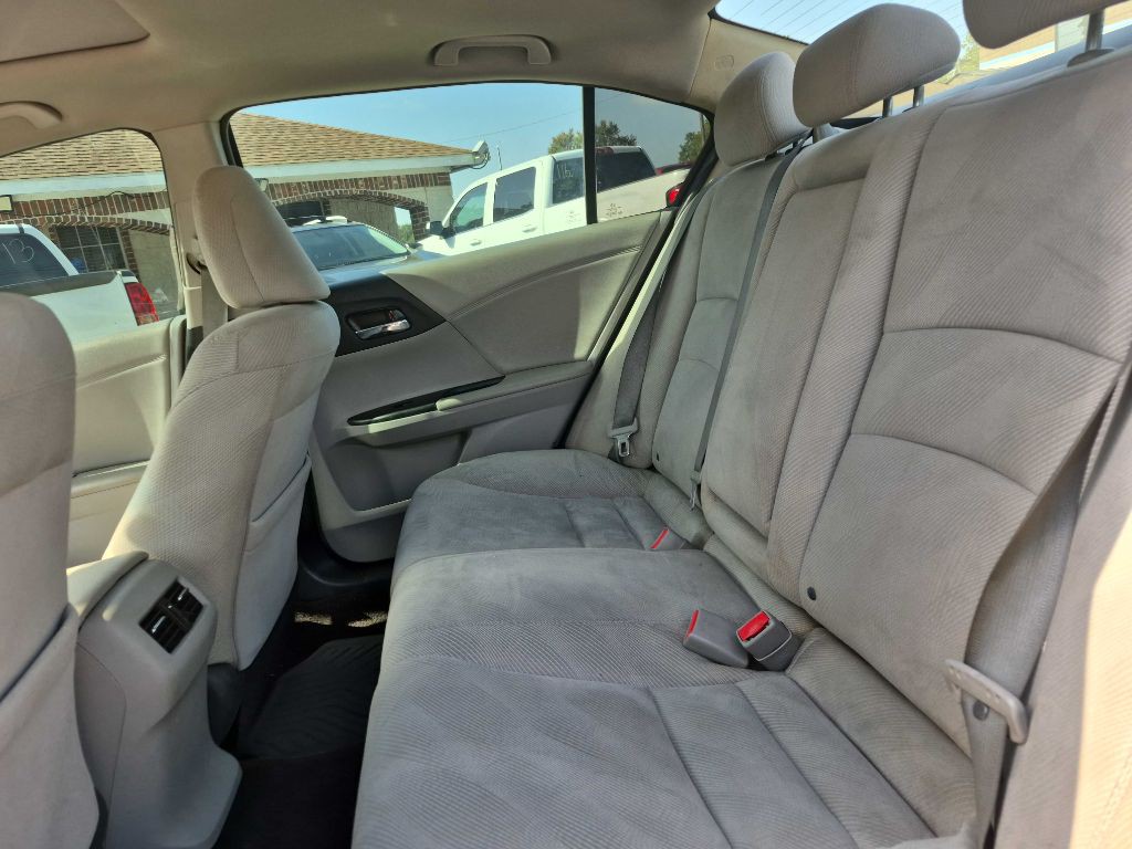 2016 Honda Accord Image 10