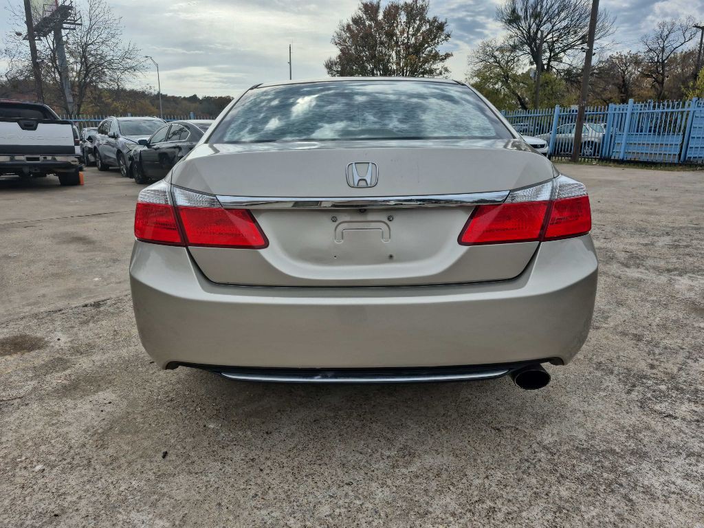 2013 Honda Accord Image 9