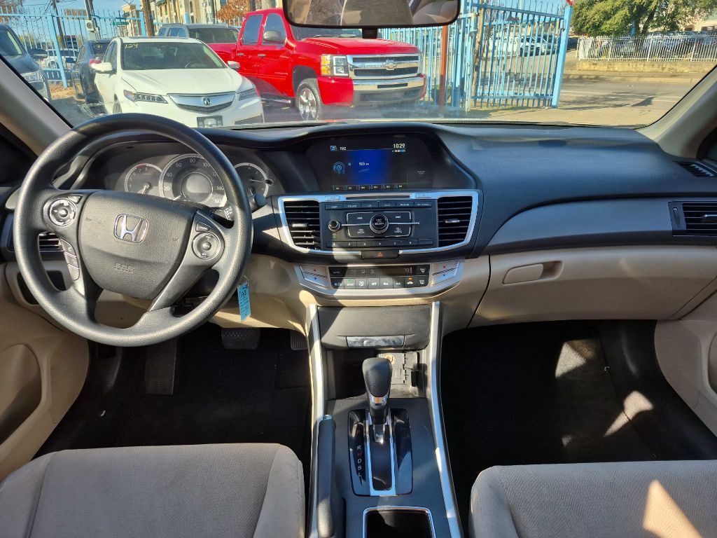 2013 Honda Accord Image 11