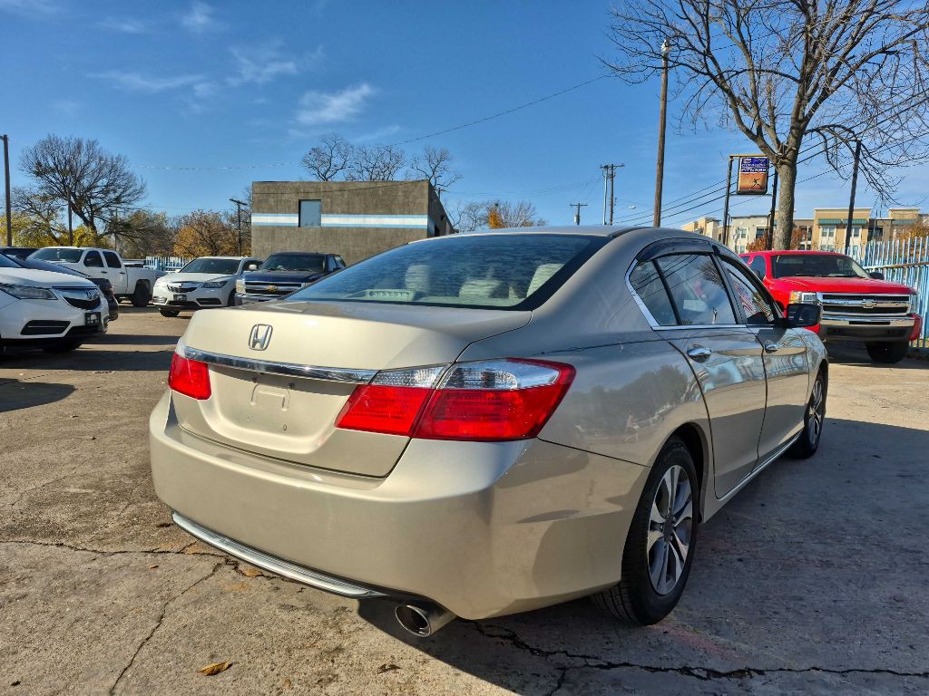 2013 Honda Accord Image 12