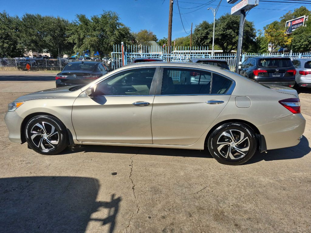 2017 Honda Accord Image 7