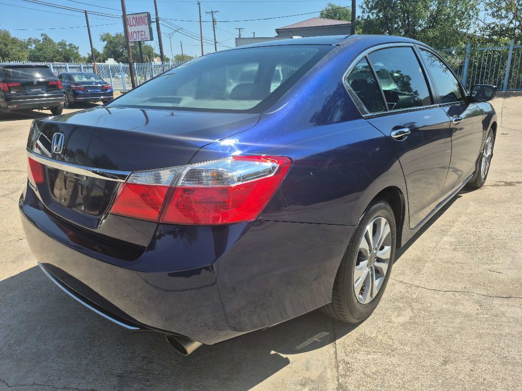 2015 Honda Accord Image 3