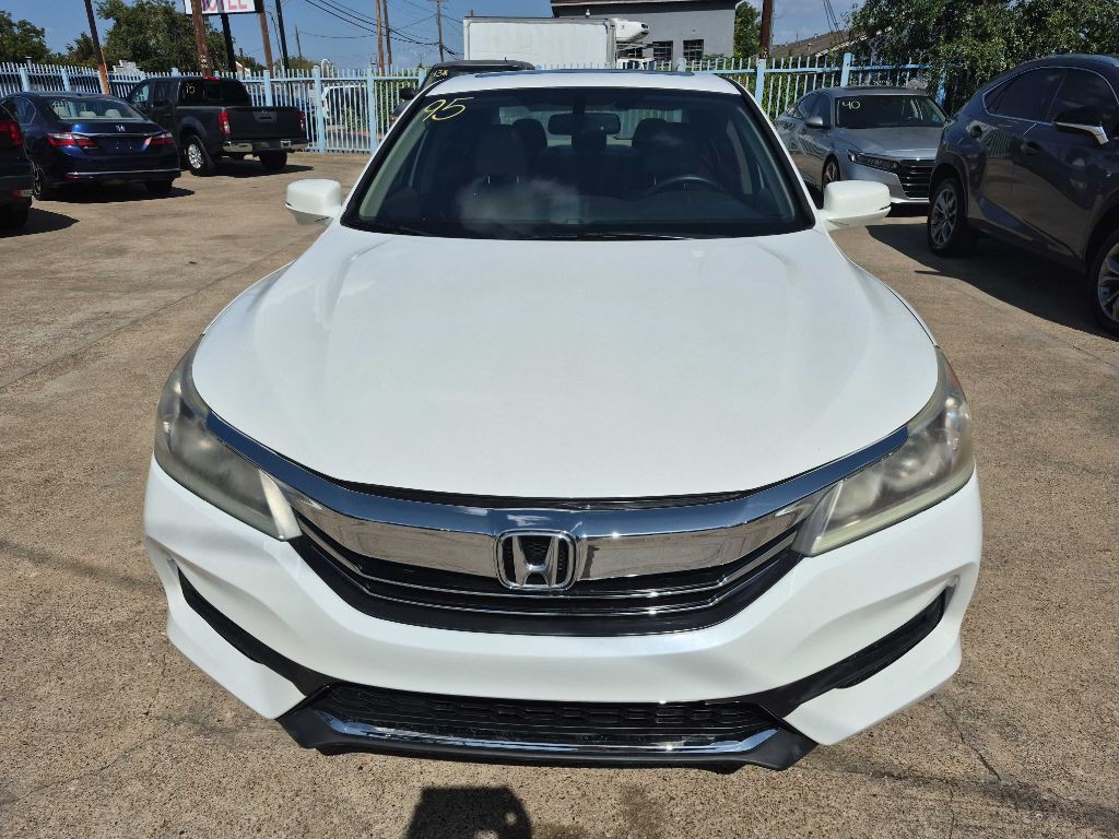 2016 Honda Accord Image 2