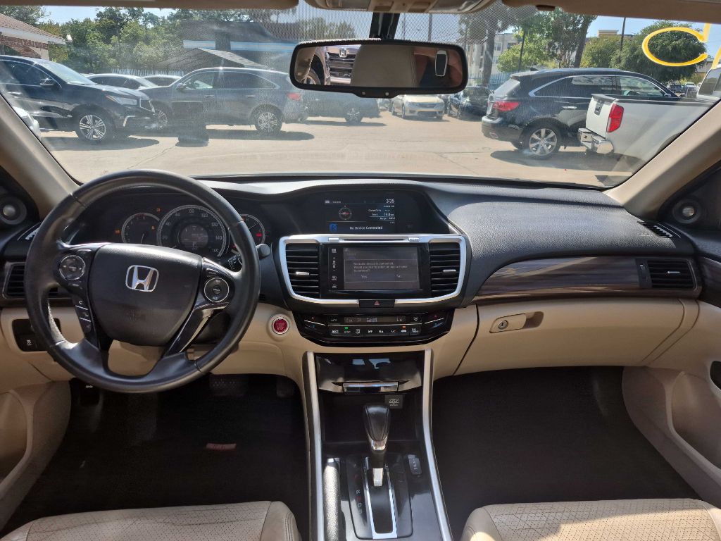 2016 Honda Accord Image 6