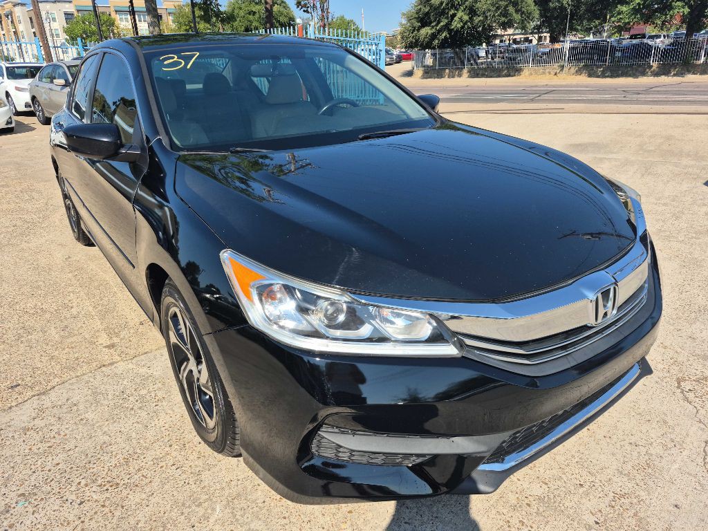 2016 Honda Accord Image 2