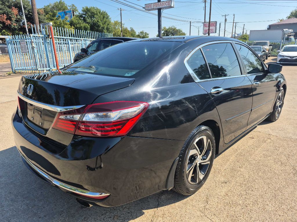 2016 Honda Accord Image 5
