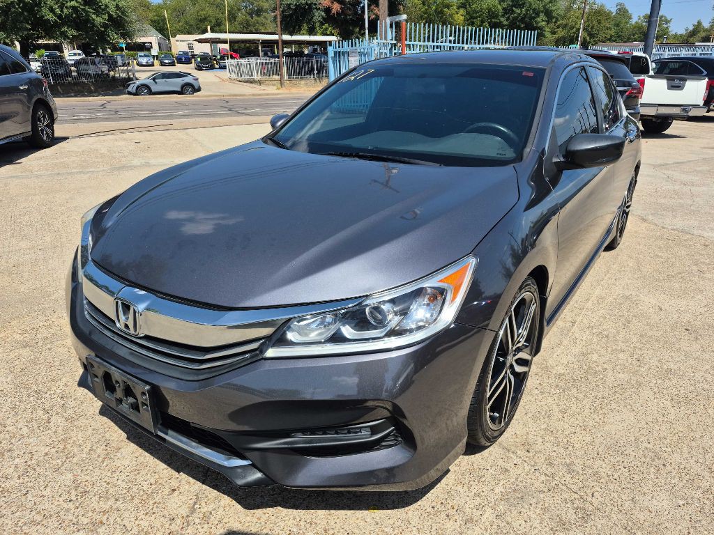 2017 Honda Accord Image 1