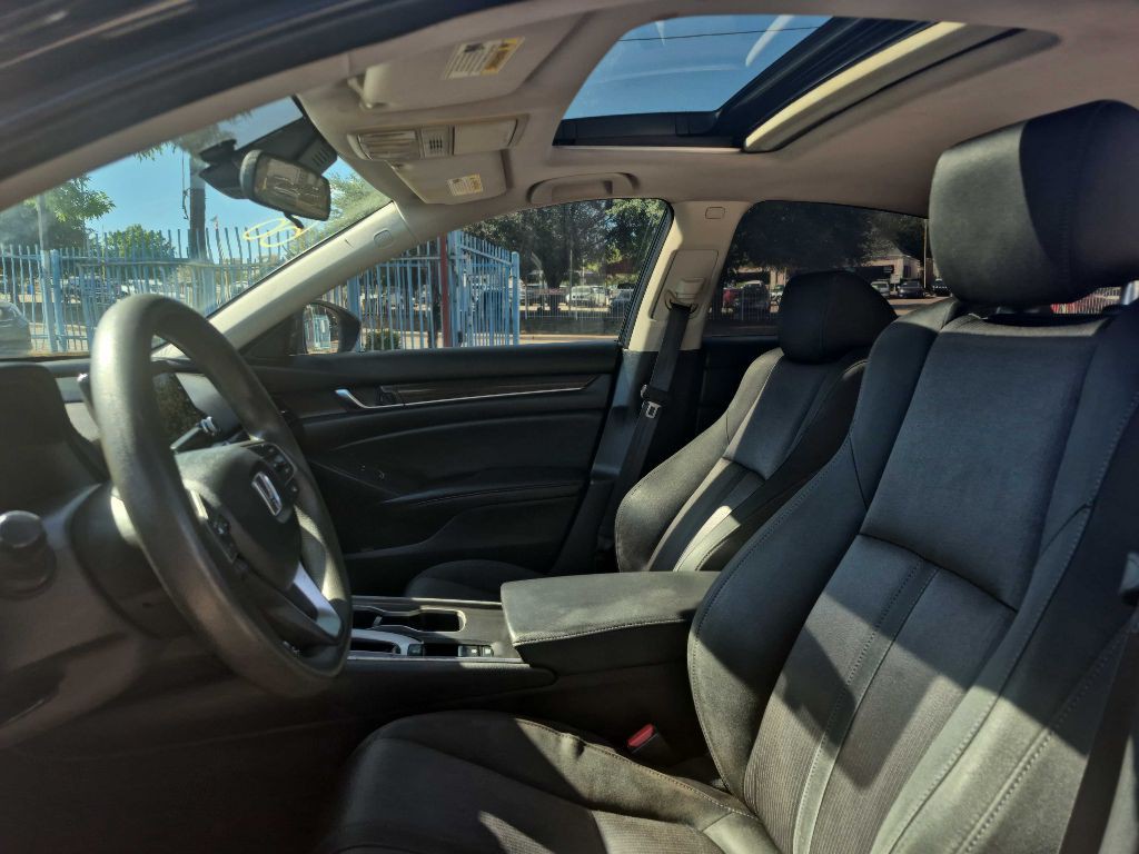 2020 Honda Accord Image 10