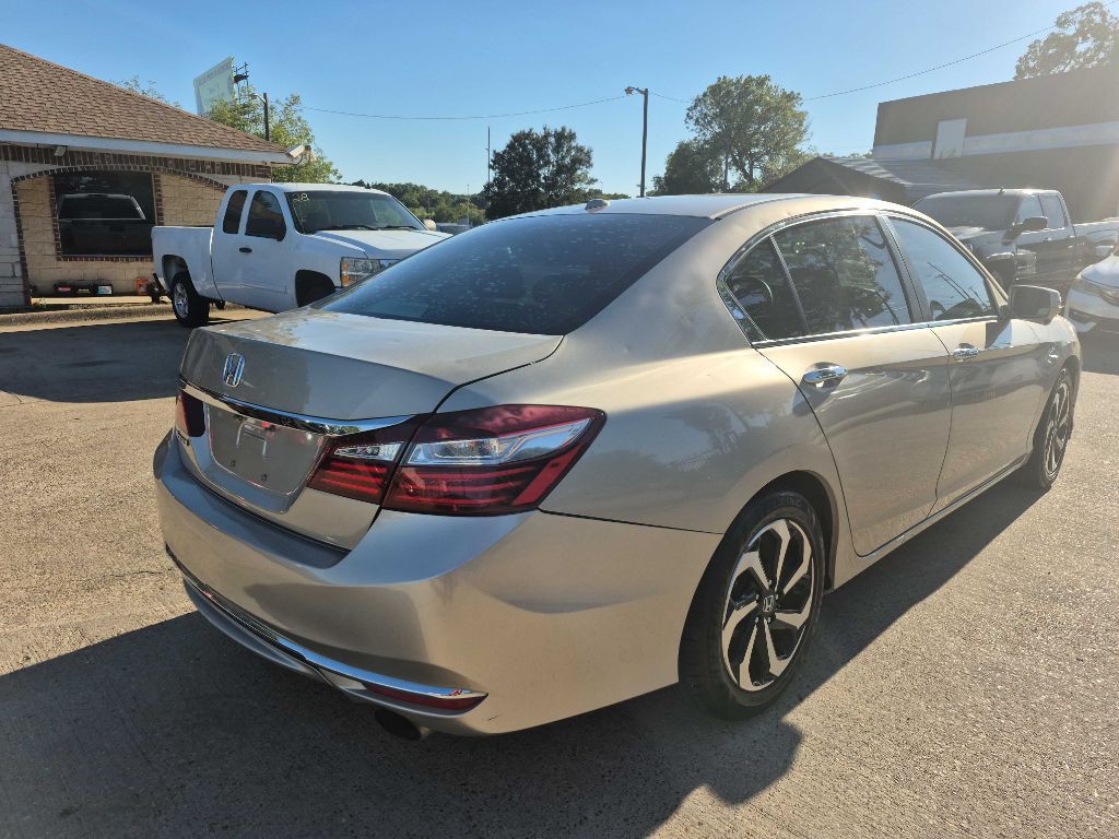 2016 Honda Accord Image 5