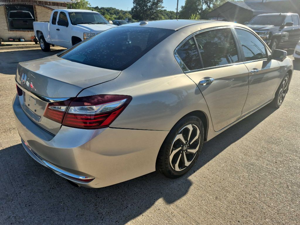 2016 Honda Accord Image 6