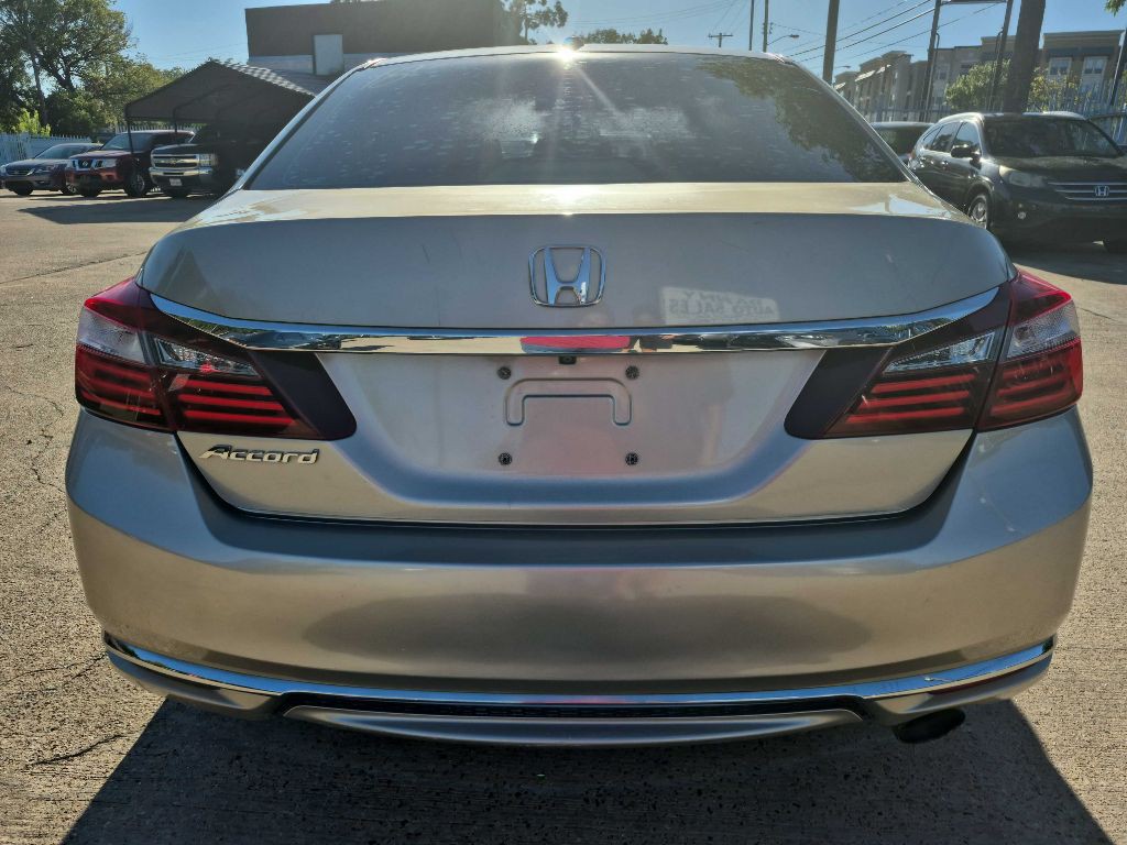 2016 Honda Accord Image 8