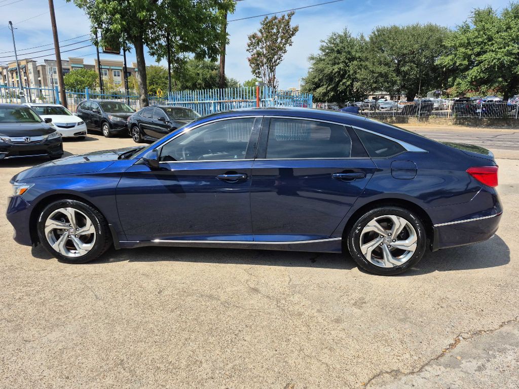 2019 Honda Accord Image 8