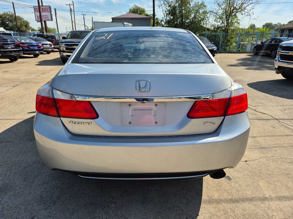 2015 Honda Accord Image 6