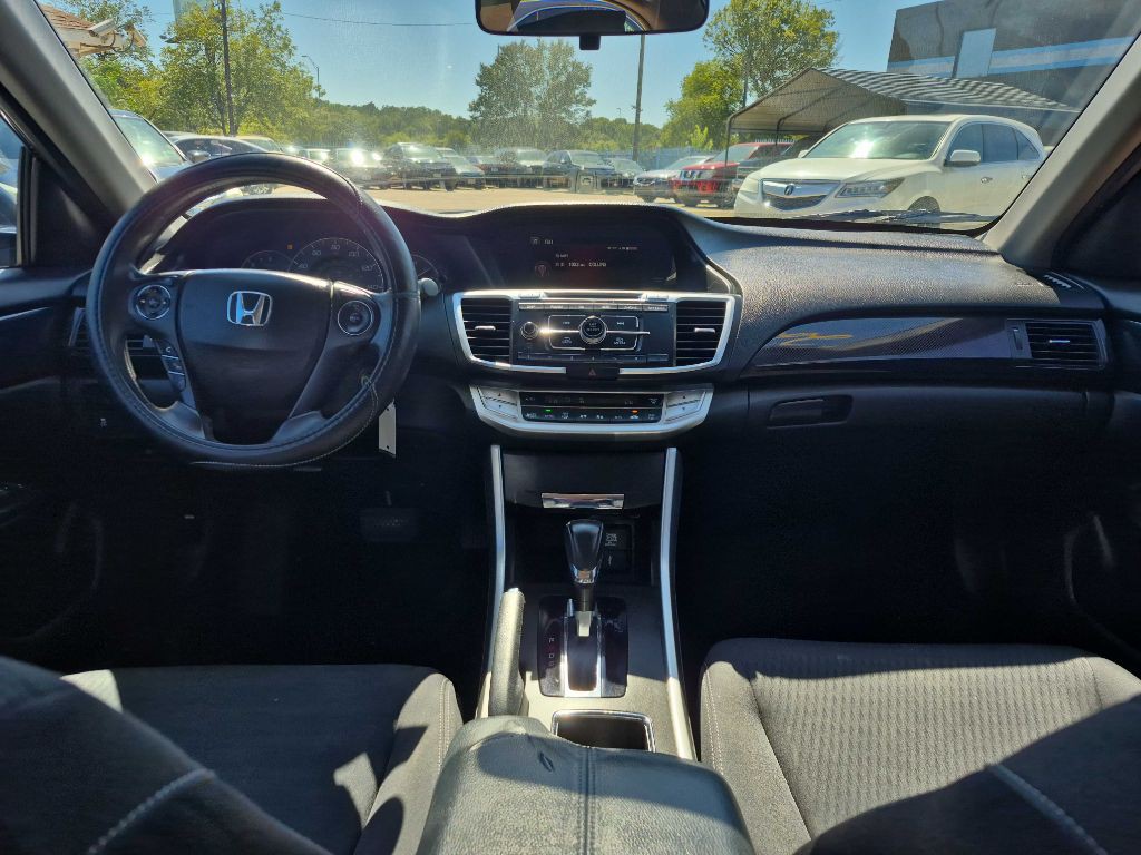 2014 Honda Accord Image 9