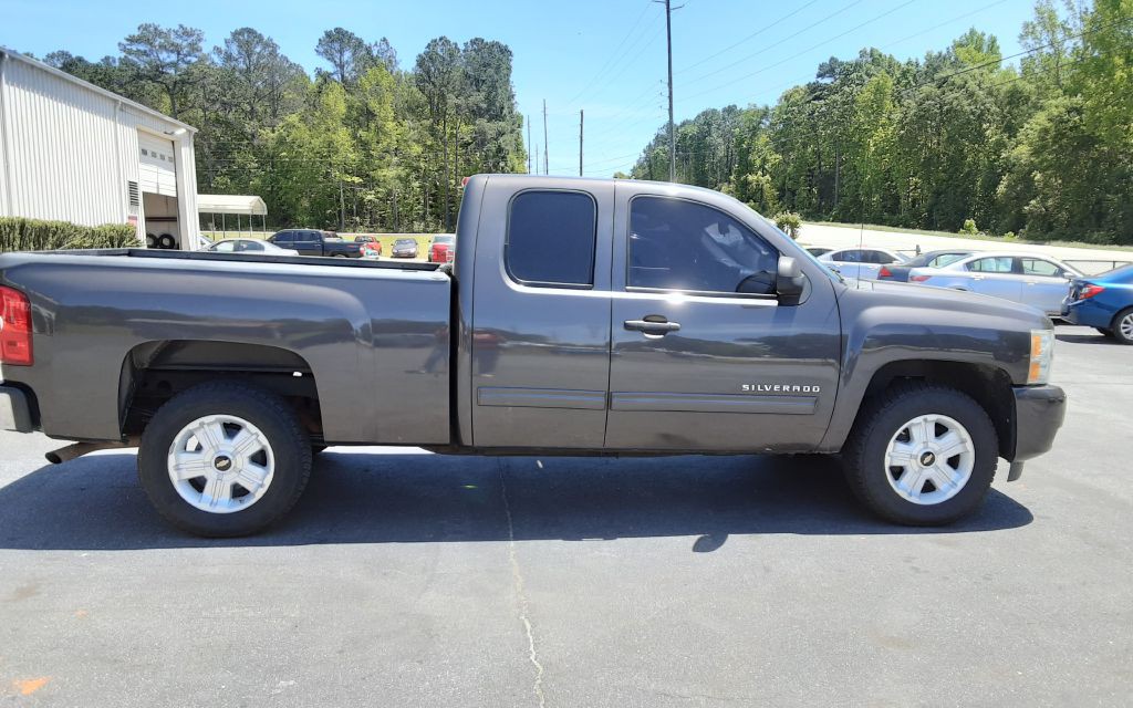 2011 Chevrolet Silverado 1500 Image 8