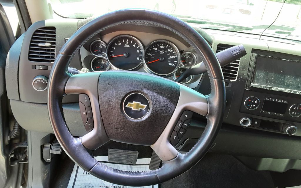 2011 Chevrolet Silverado 1500 Image 10