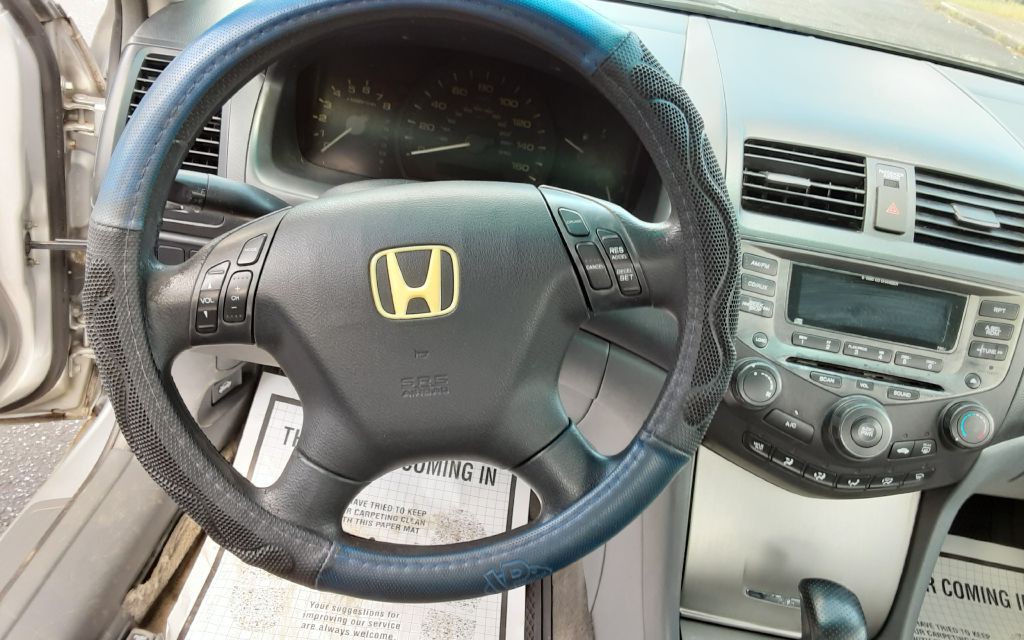 2007 Honda Accord Image 10