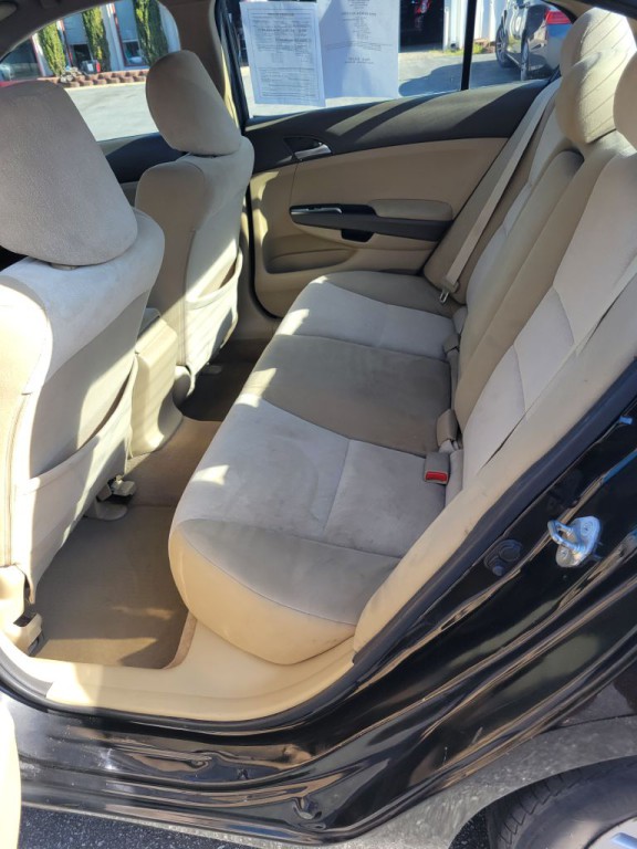 2010 Honda Accord Image 19