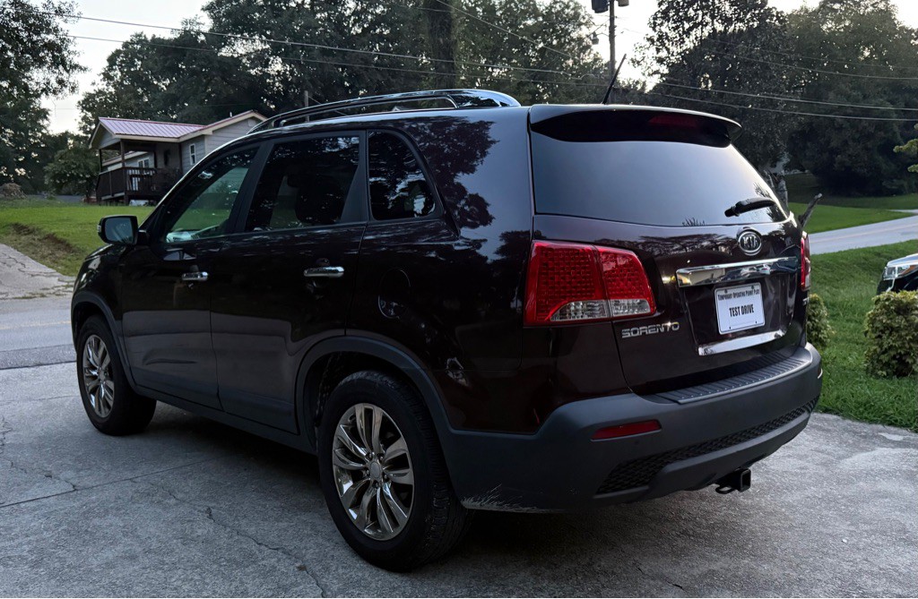 2011 Kia Sorento Image 8