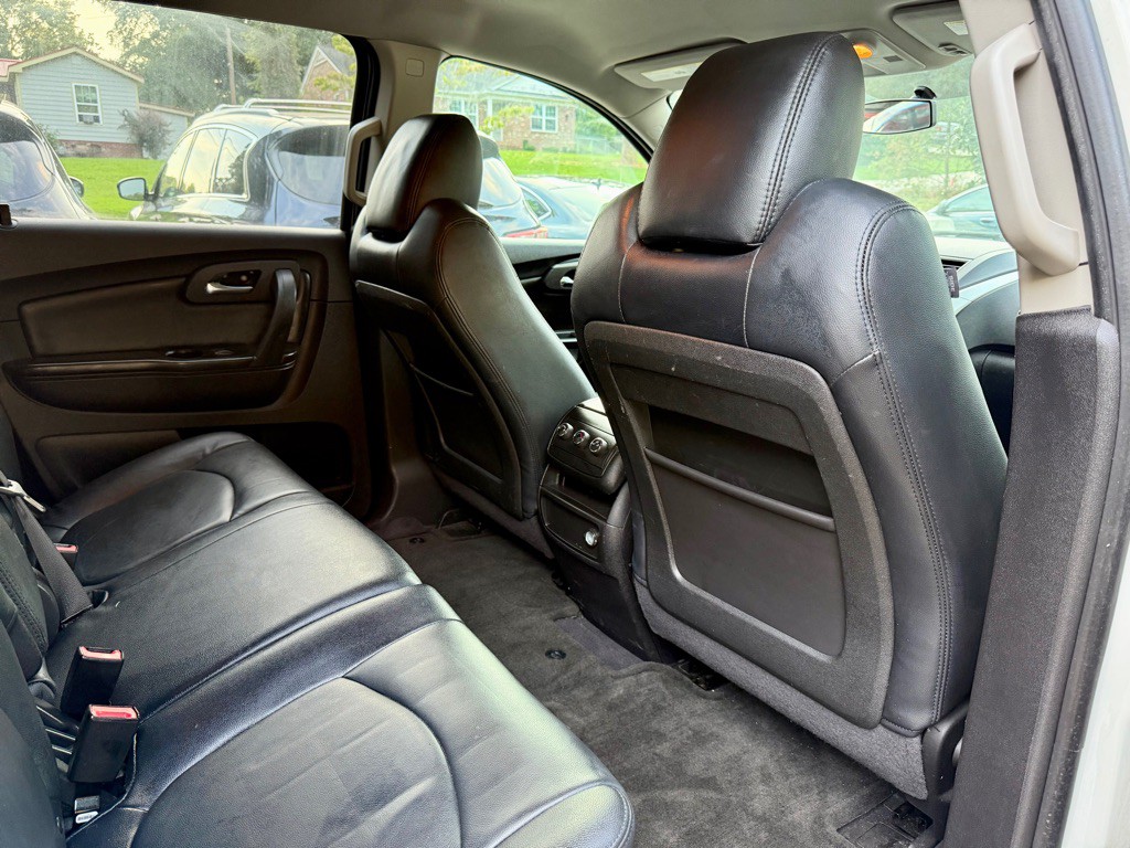 2012 Chevrolet Traverse Image 9