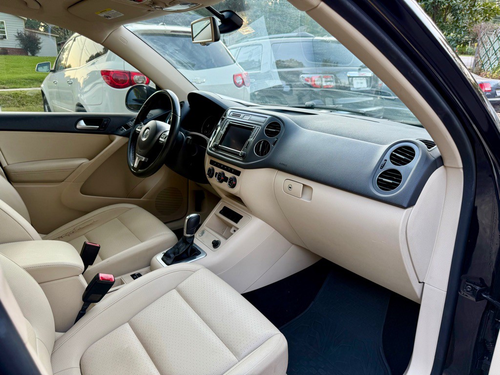 2016 Volkswagen Tiguan Image 11
