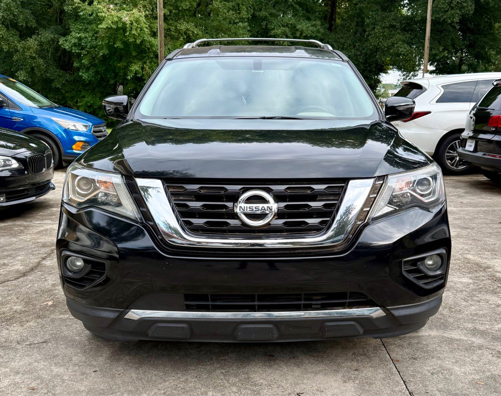 2018 Nissan Pathfinder Image 1