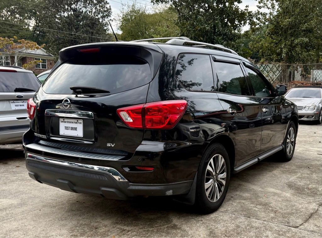 2018 Nissan Pathfinder Image 6