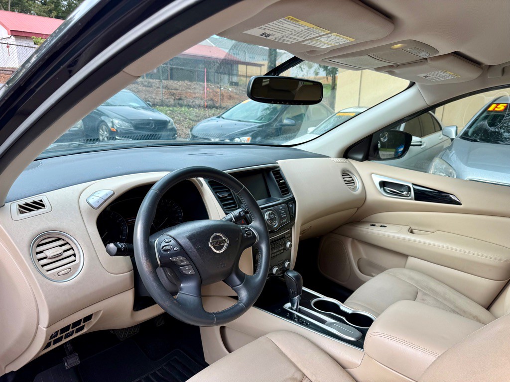 2018 Nissan Pathfinder Image 7