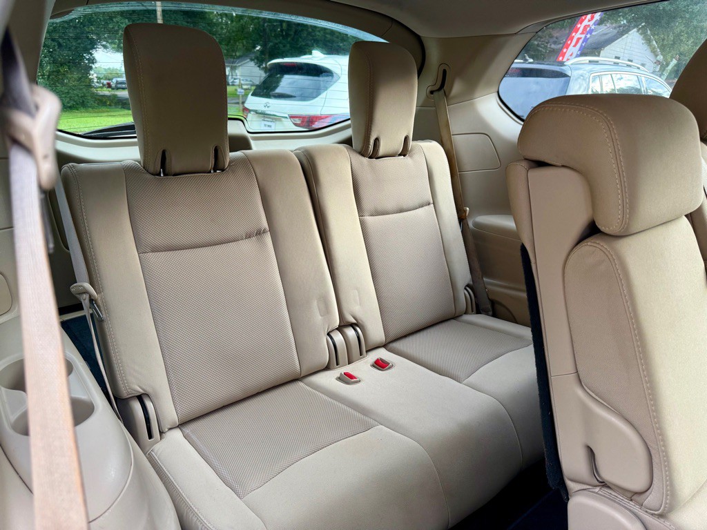 2018 Nissan Pathfinder Image 11